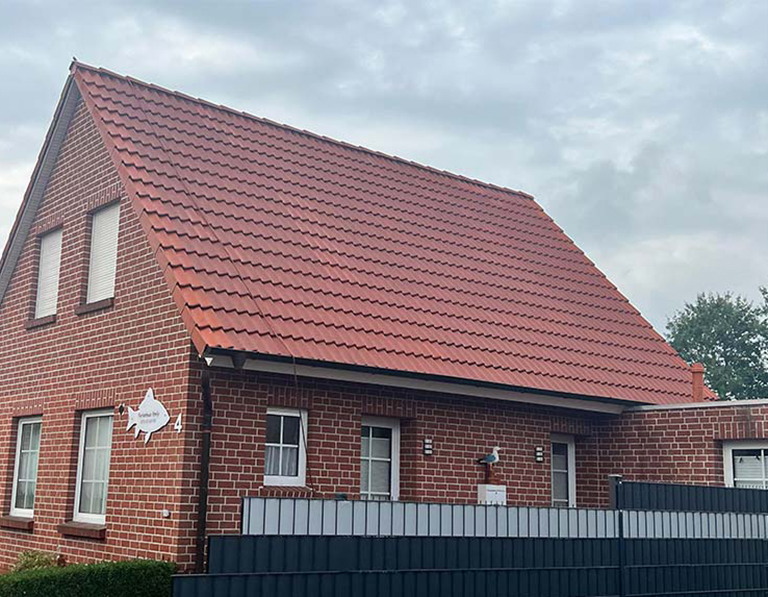 sauberstein dachreinigung einfamilienhaus dach nach der reinigung 2 Nachher